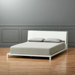 Alpine White Queen Bed