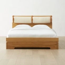 Elwood White Oak Queen Bed